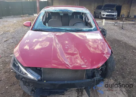 2019 Hyundai Elantra Sel из США, поврежденный, VIN KMHD84LF4KU789178